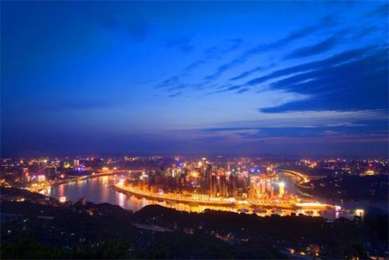 重庆，活力四溢的现代大都市与历史底蕴交相辉映